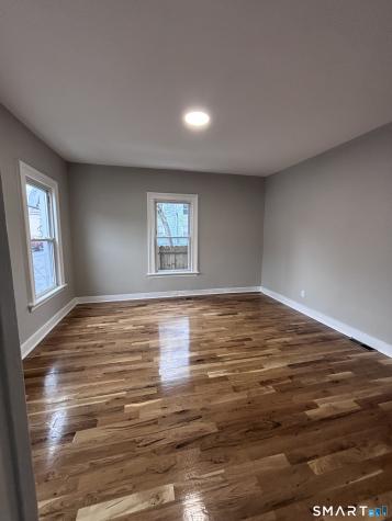 369 Poplar Street New Haven CT 06513