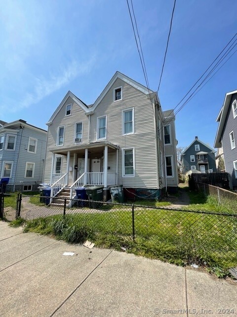 382-388 Gregory Street Bridgeport CT 06604