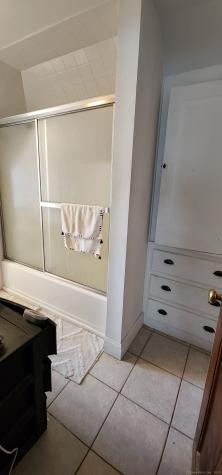 142 Montauk Avenue New London CT 06320