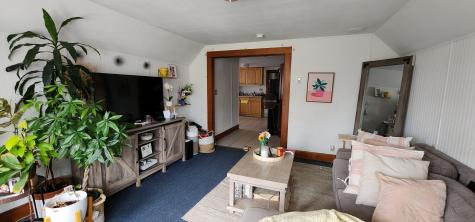 142 Montauk Avenue New London CT 06320