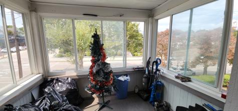 142 Montauk Avenue New London CT 06320