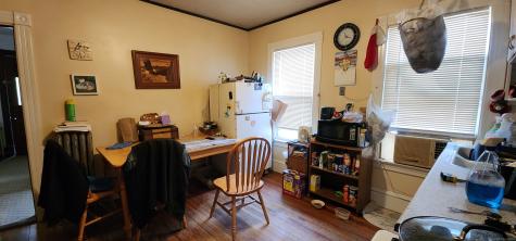 142 Montauk Avenue New London CT 06320