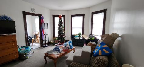 142 Montauk Avenue New London CT 06320