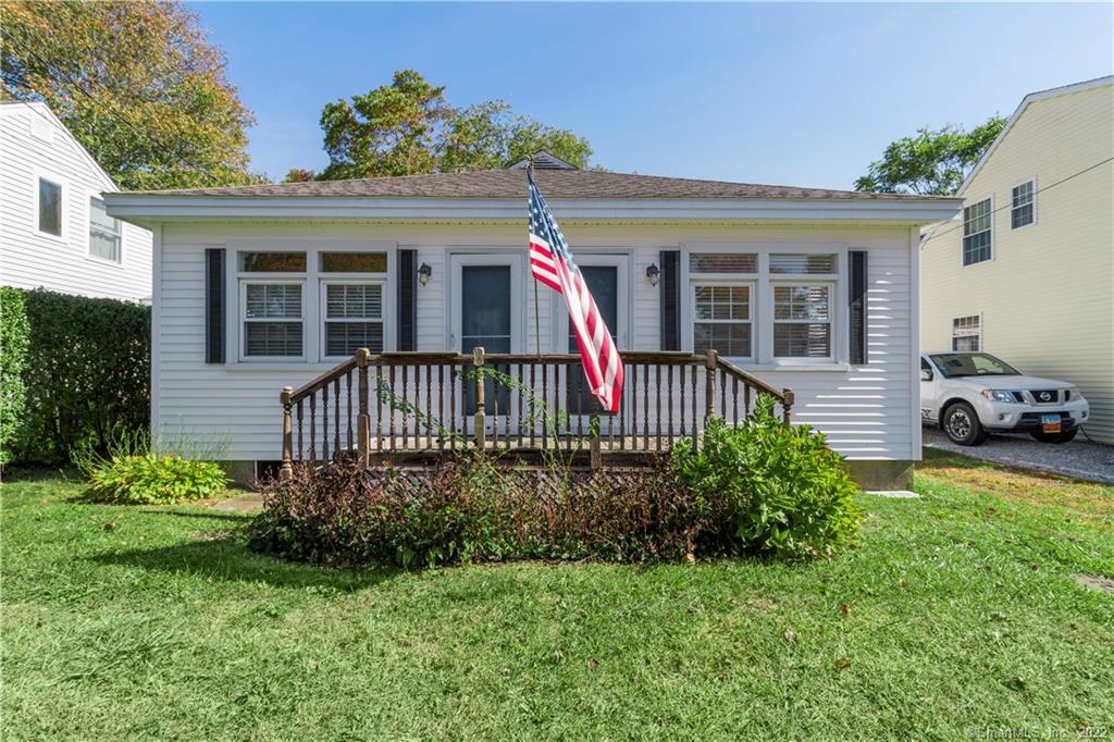 20 Gorton Avenue Old Lyme CT 06371