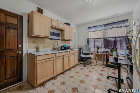 16-18 Dover Street Hartford CT 06106