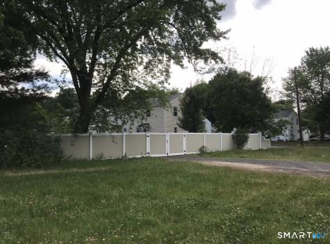 4-6 New Hampshire Dr Drive New Britain CT 06052