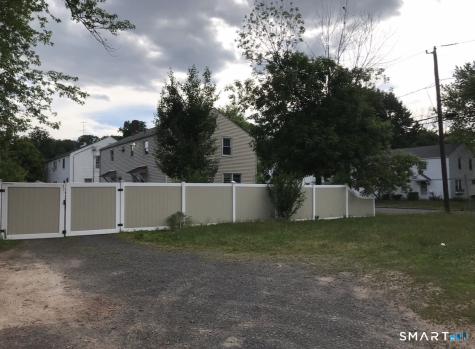 4-6 New Hampshire Dr Drive New Britain CT 06052