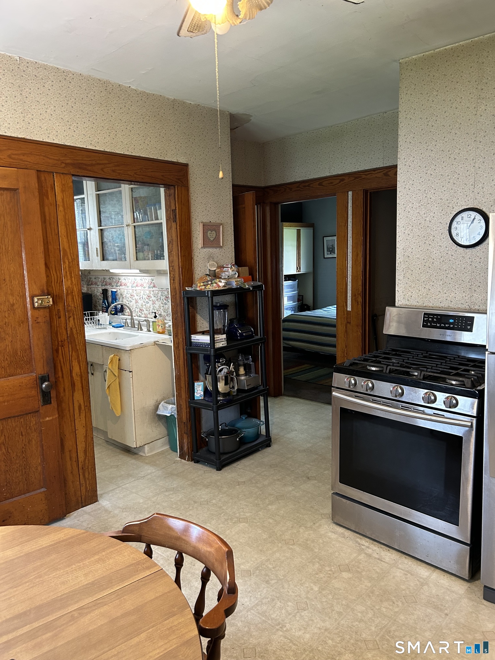 38 Bradley Avenue Hamden CT 06514