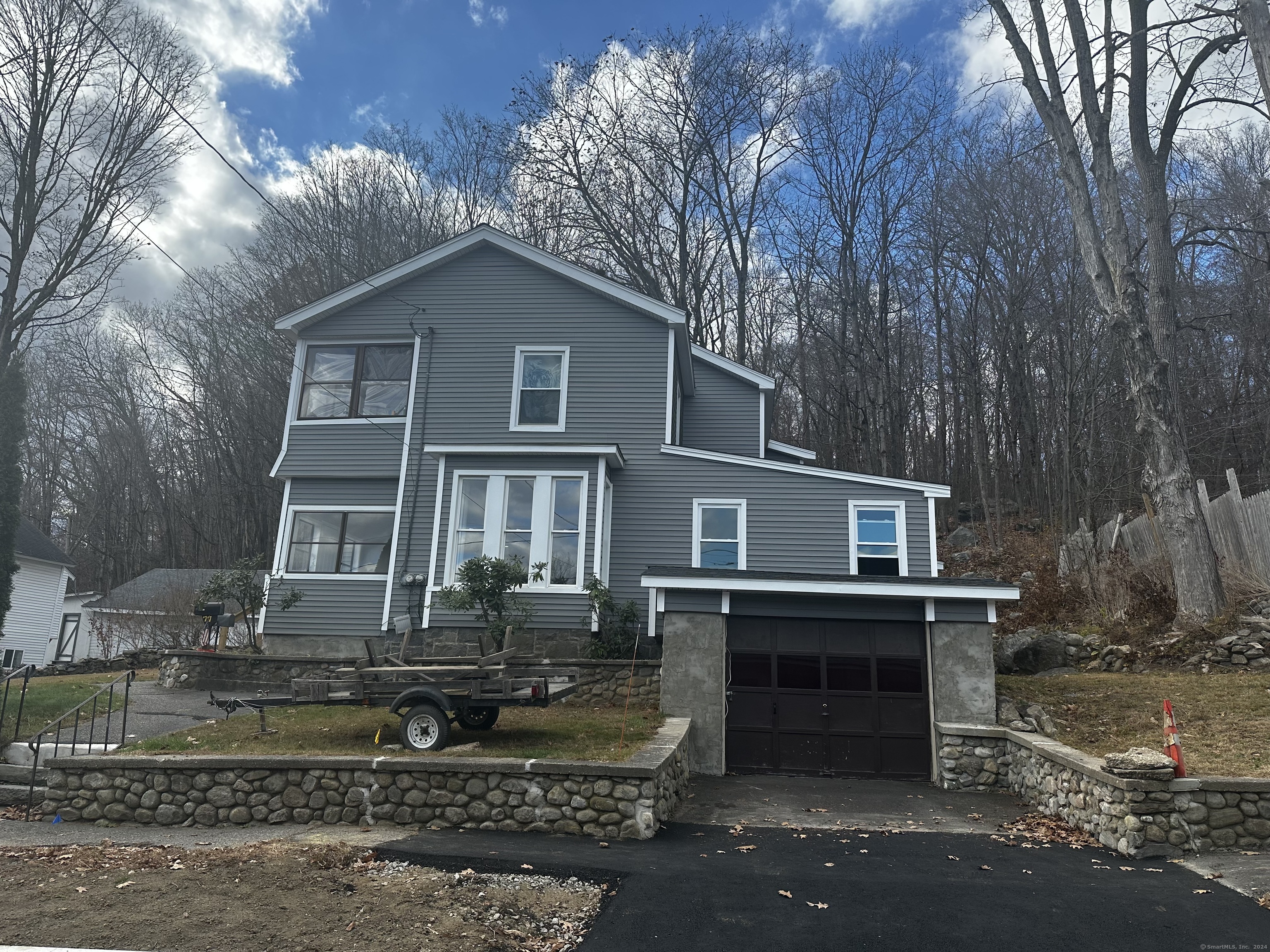 77 Hubbard Street Winchester CT 06098