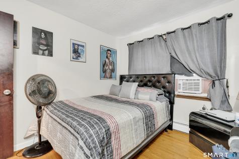 30 Stoneycrest Drive Meriden CT 06450