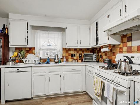 224 Seaside Avenue Stamford CT 06902