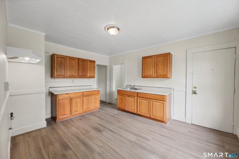 32 Wood Street Meriden CT 06451