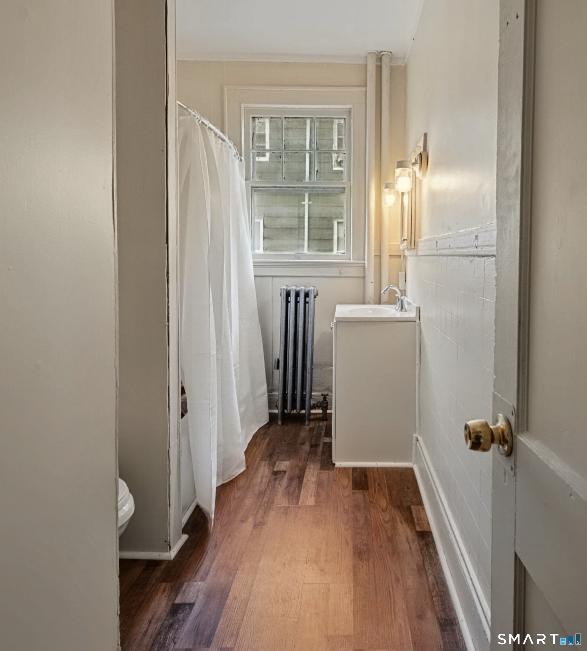32 Wood Street Meriden CT 06451