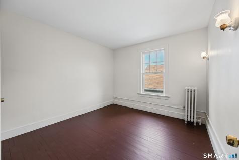32 Wood Street Meriden CT 06451