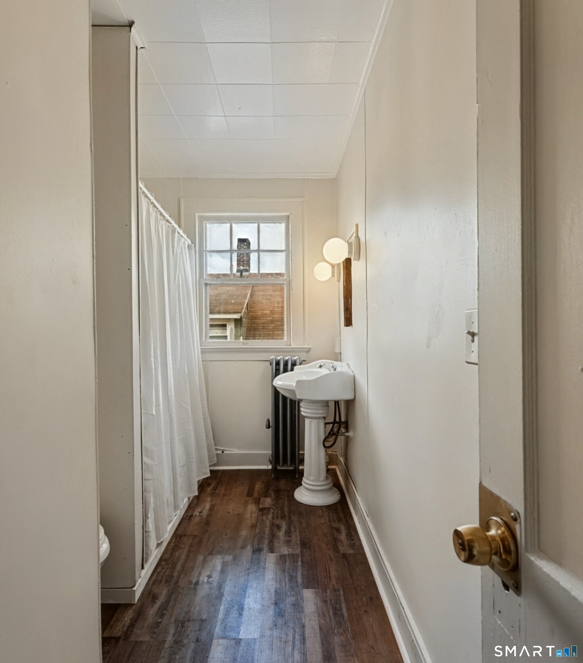 32 Wood Street Meriden CT 06451