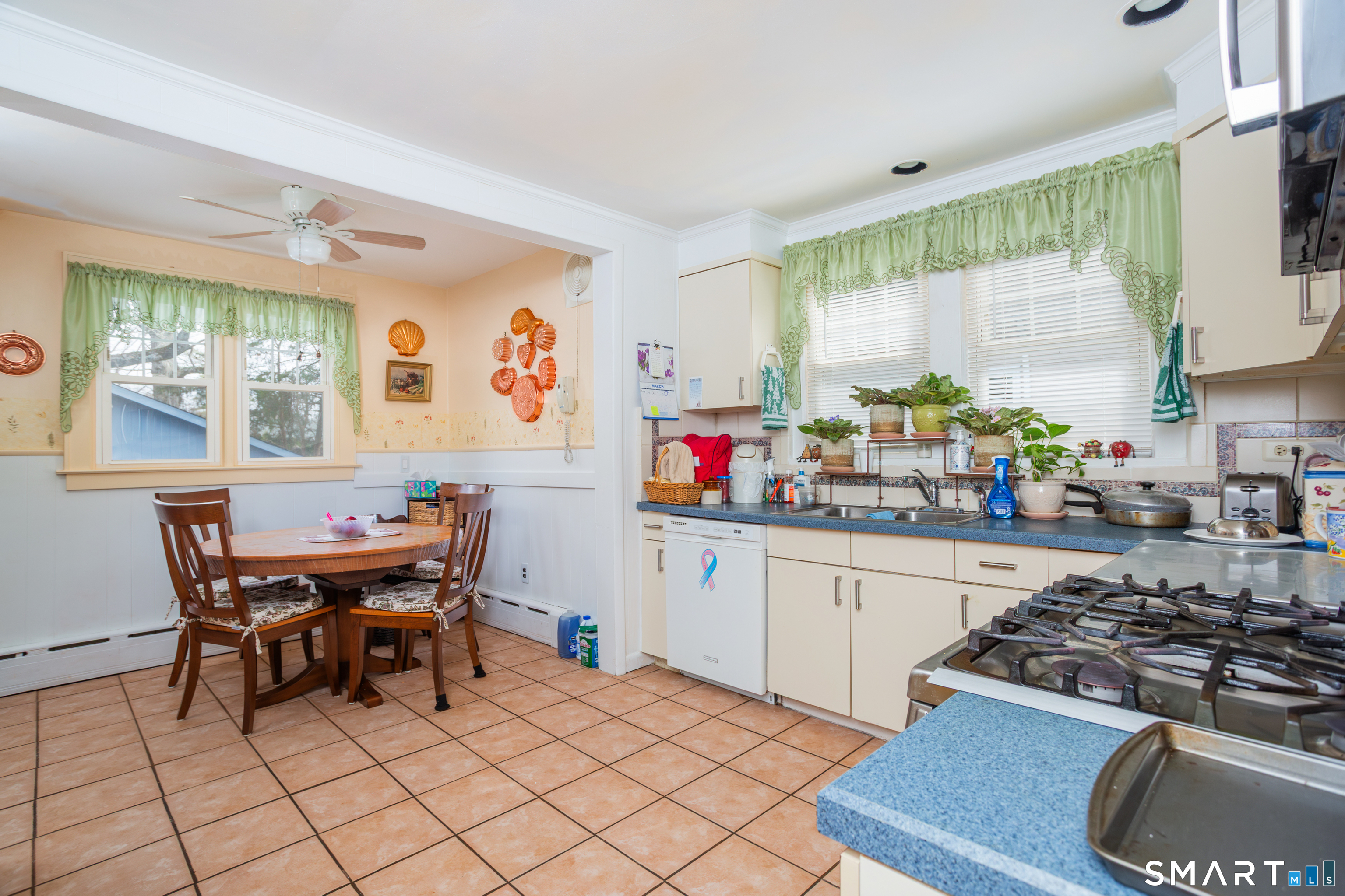 109 Oaklawn Avenue Stamford CT 06905
