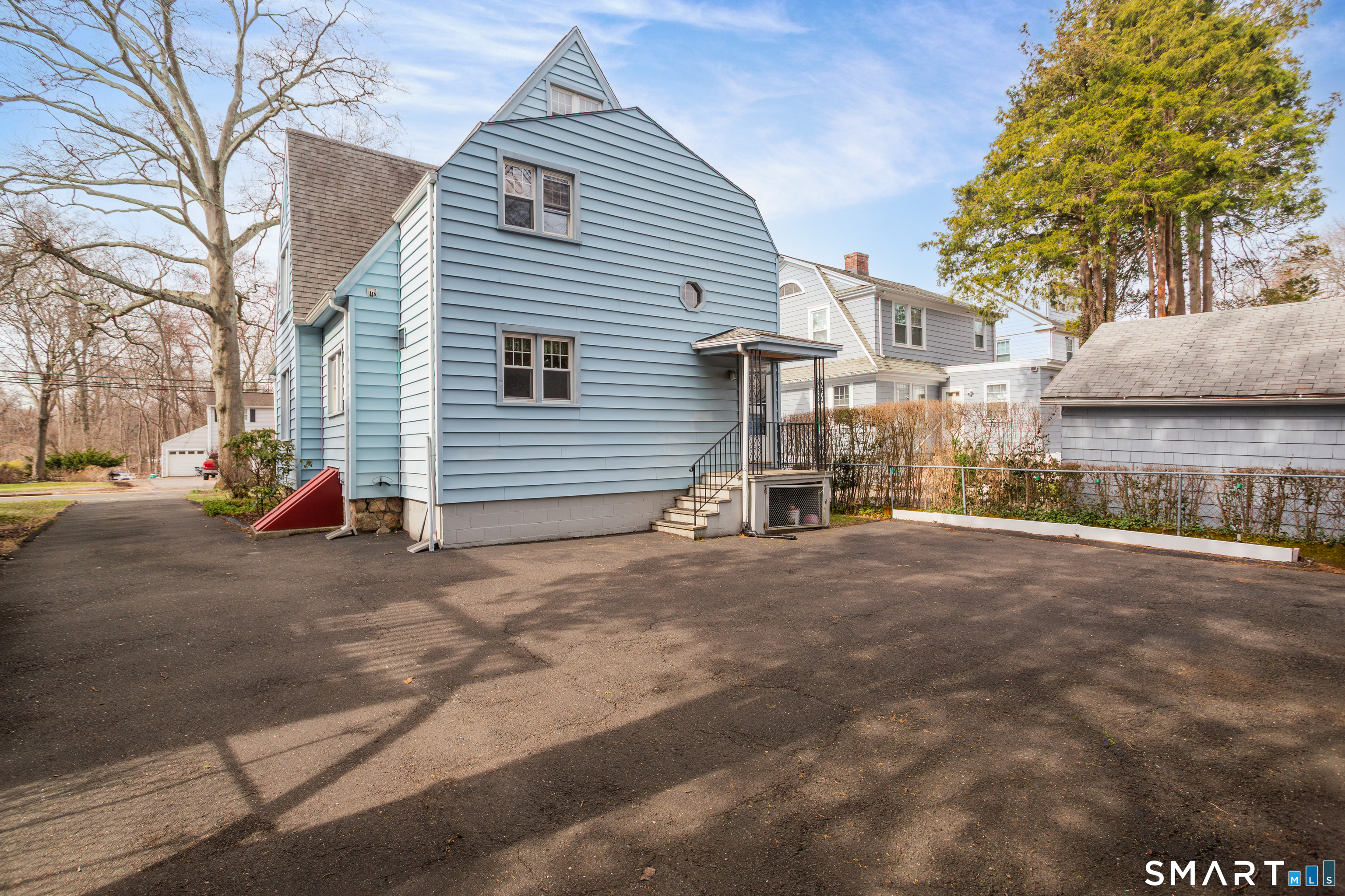 109 Oaklawn Avenue Stamford CT 06905