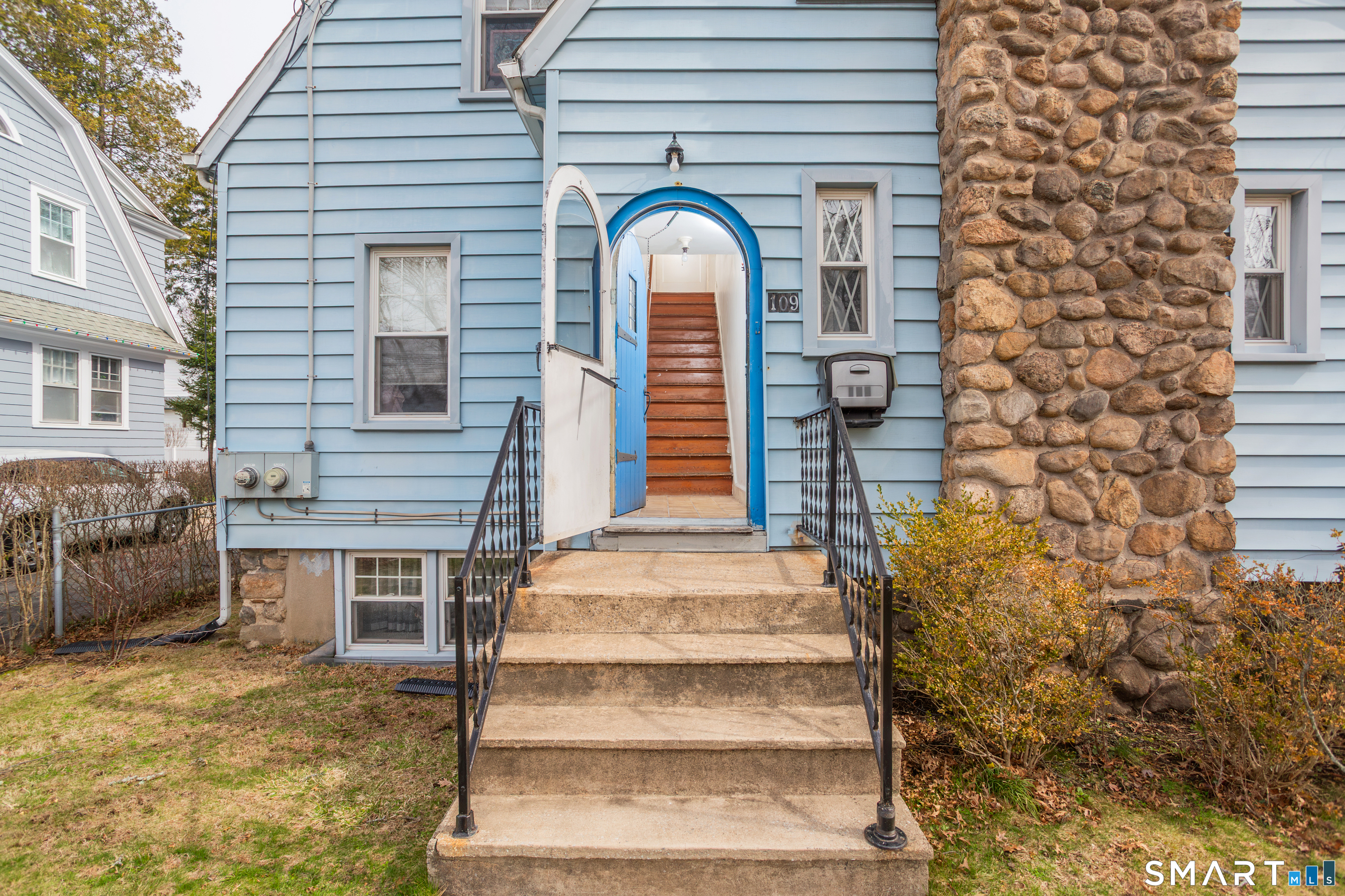 109 Oaklawn Avenue Stamford CT 06905
