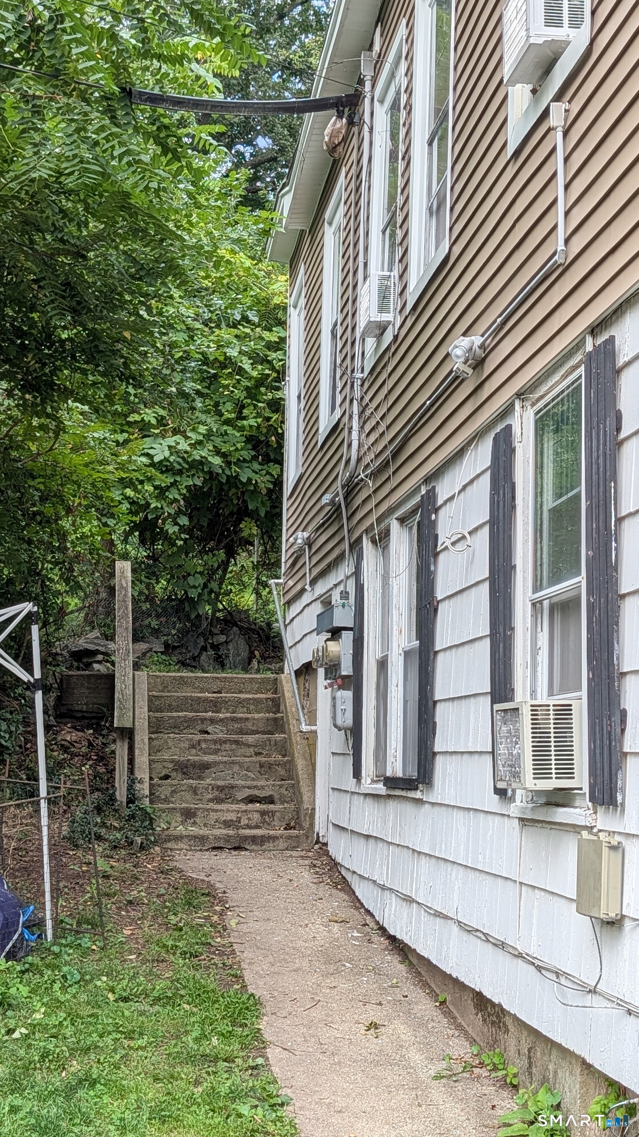 70-1/2 Hunters Avenue Norwich CT 06360