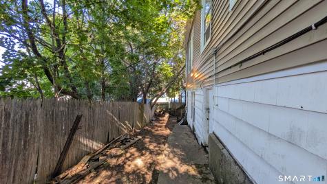 70-1/2 Hunters Avenue Norwich CT 06360