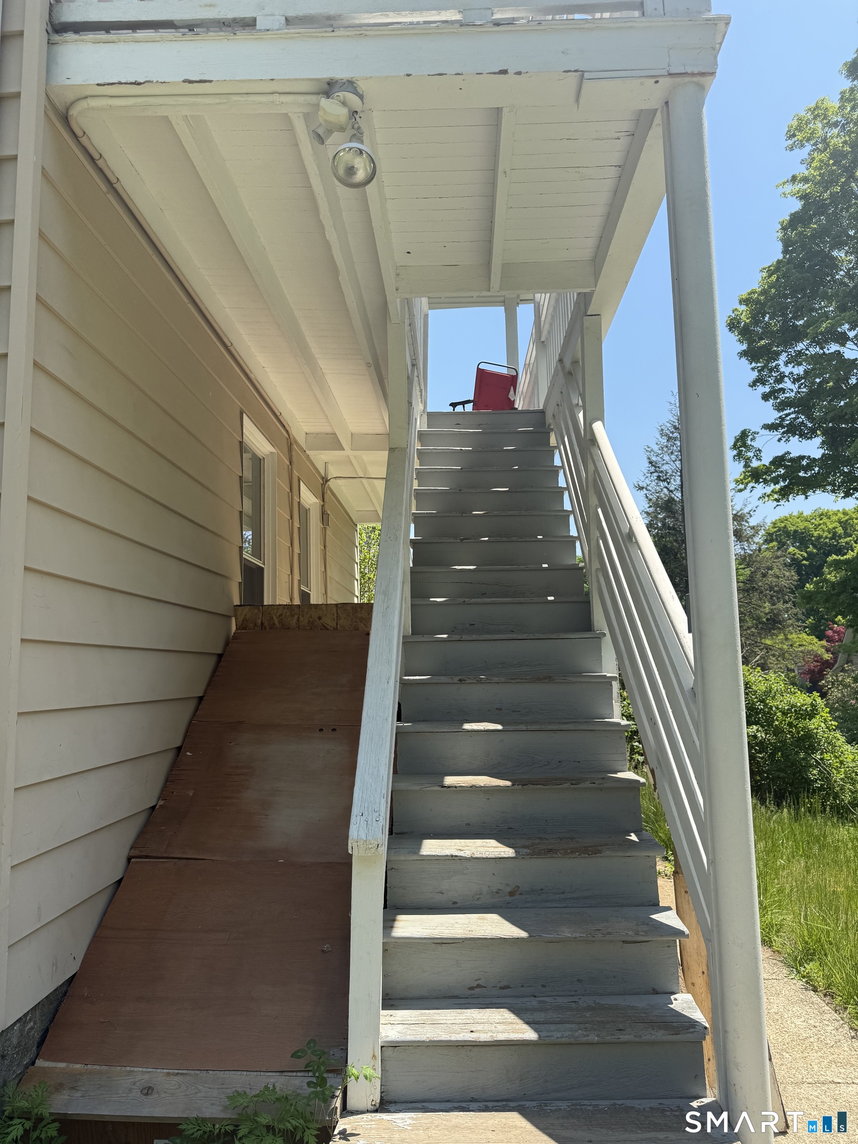 43 Woodruf Street Waterbury CT 06708