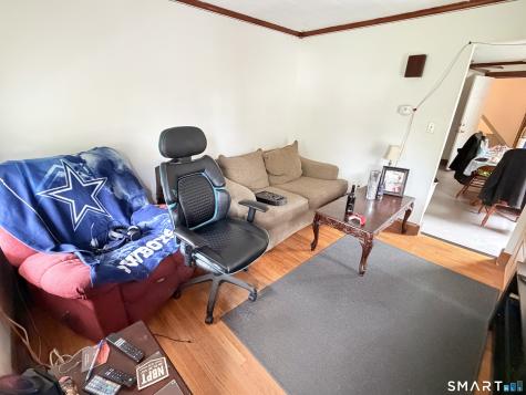 67 Pine Street Meriden CT 06451