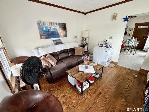 67 Pine Street Meriden CT 06451
