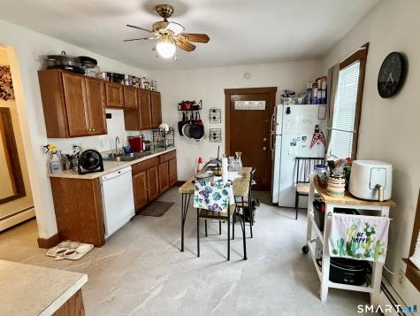 67 Pine Street Meriden CT 06451