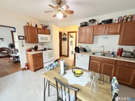 67 Pine Street Meriden CT 06451