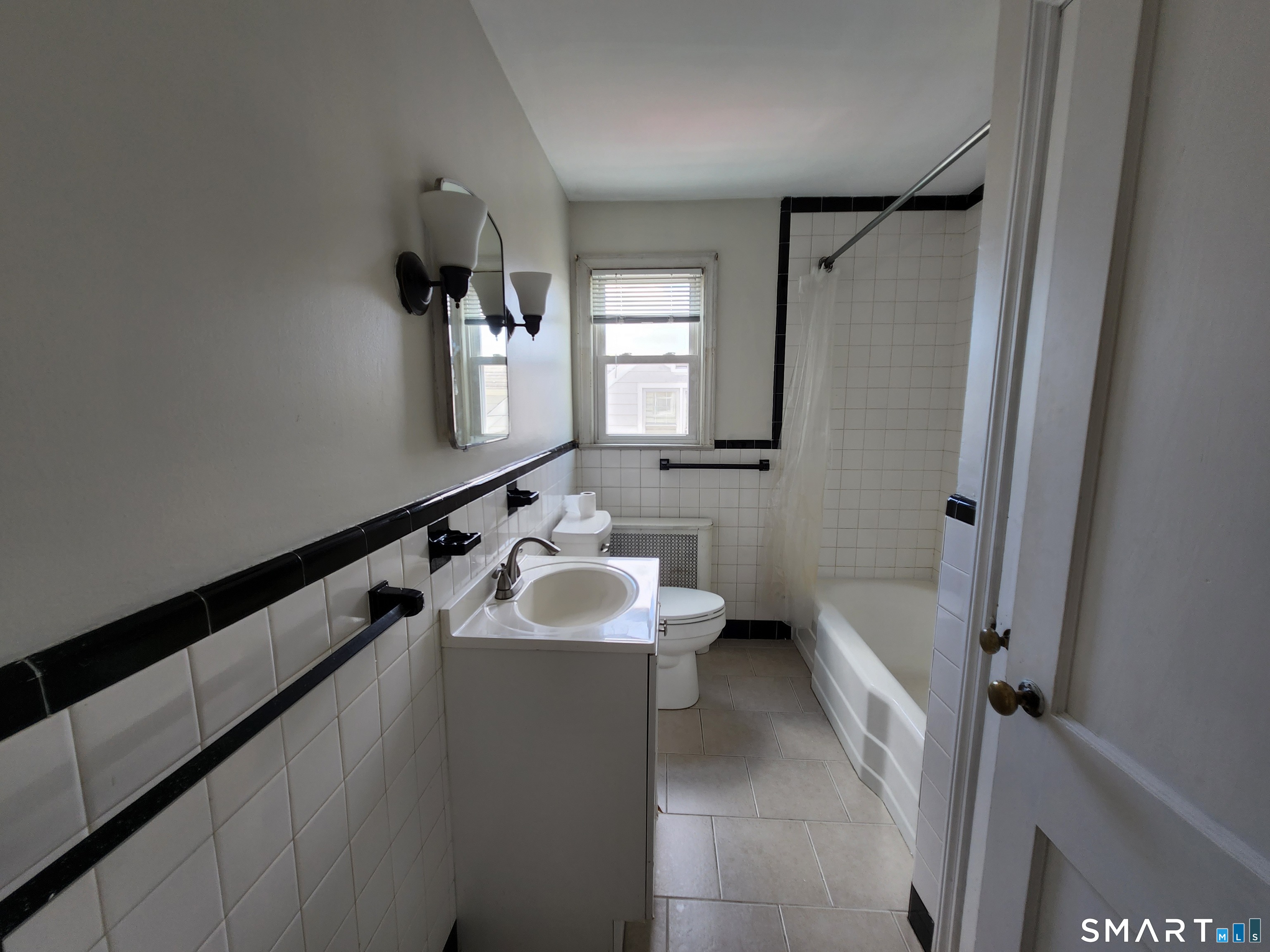 178 North Bishop Avenue Bridgeport CT 06610