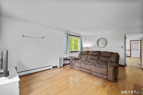 123-125 Oakland Road Southington CT 06489
