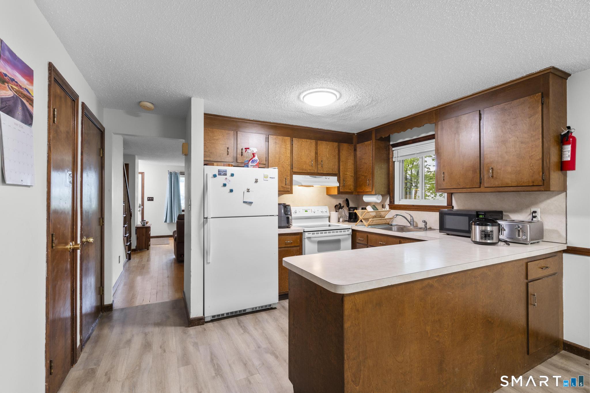 123-125 Oakland Road Southington CT 06489