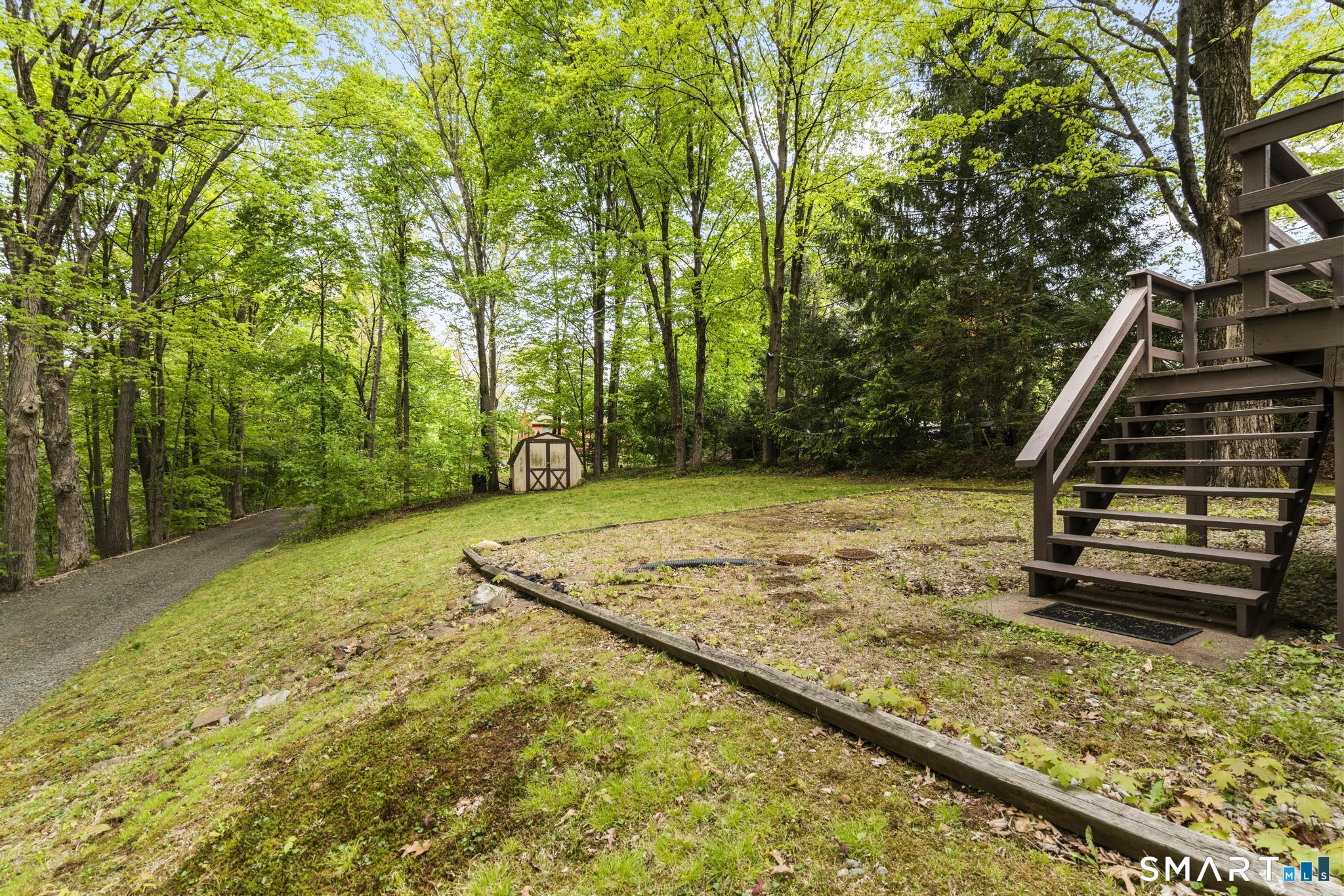 123-125 Oakland Road Southington CT 06489