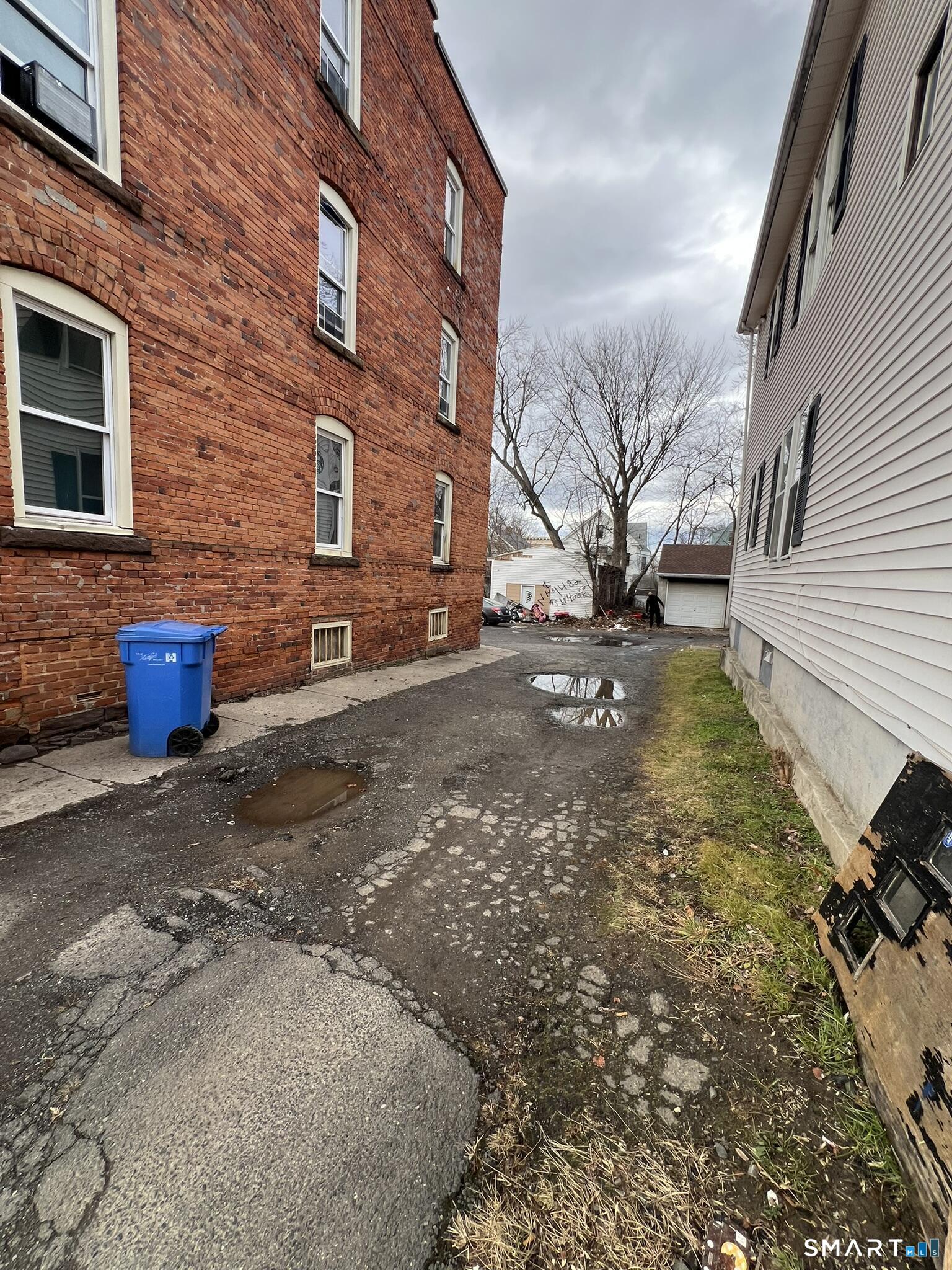 114-116 Mather Street Hartford CT 06120