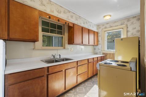 72 Collins Street Waterbury CT 06704