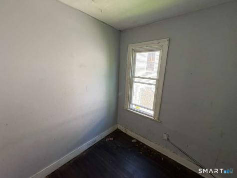 21 West Farm Street Waterbury CT 06704