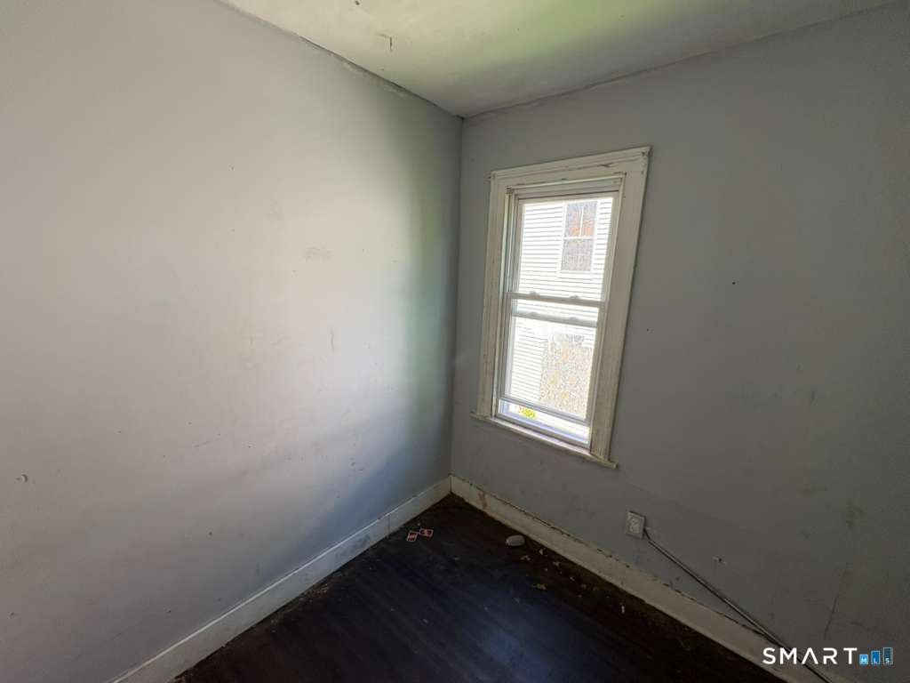 21 West Farm Street Waterbury CT 06704