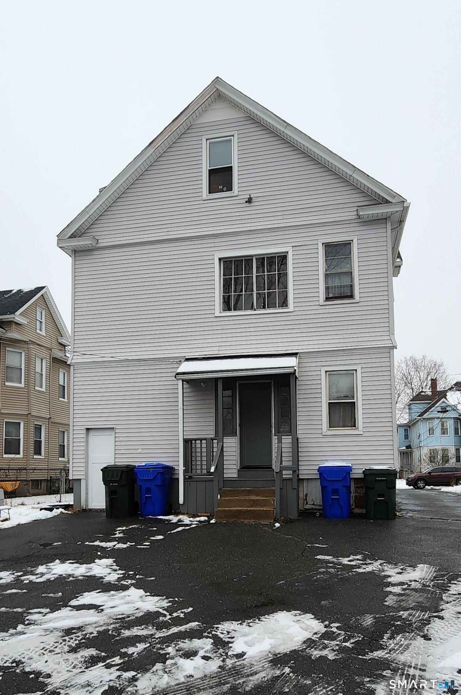 11 Bidwell Avenue East Hartford CT 06108
