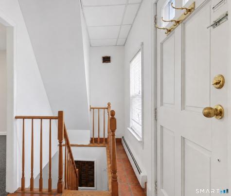 8 Davis Street Danbury CT 06810