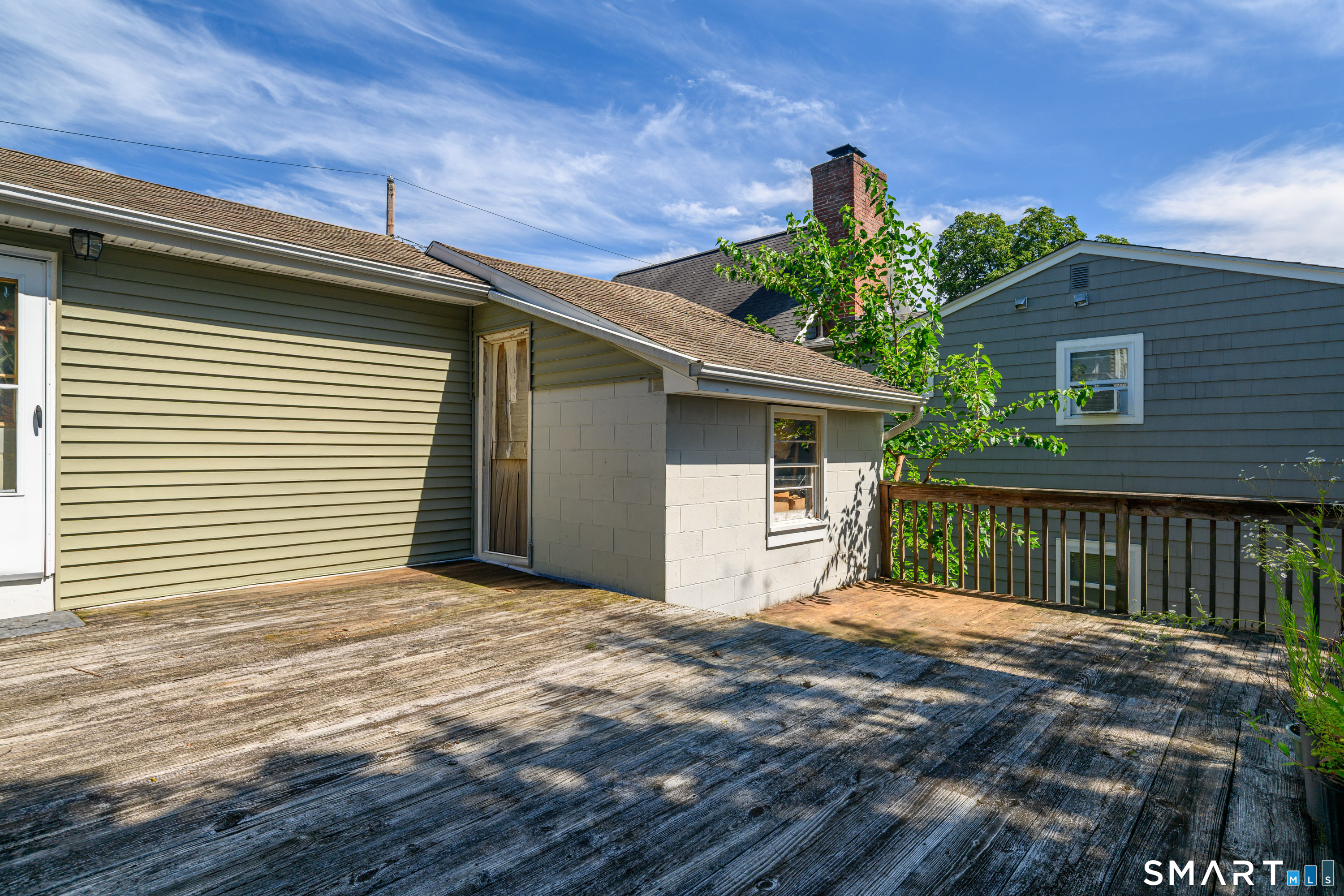 8 Davis Street Danbury CT 06810