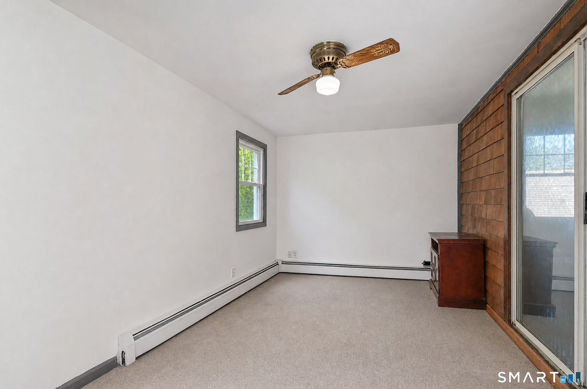 8 Davis Street Danbury CT 06810