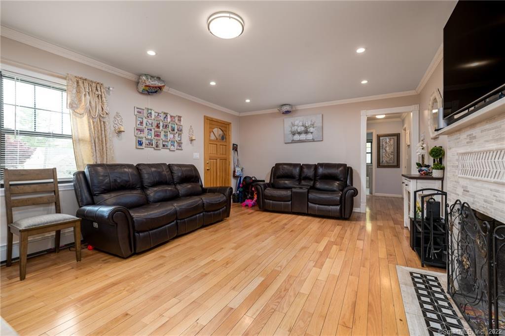 21 Hirsch Road Stamford CT 06905