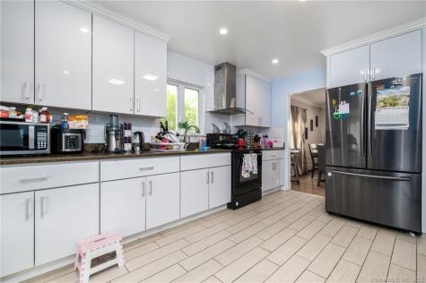 21 Hirsch Road Stamford CT 06905