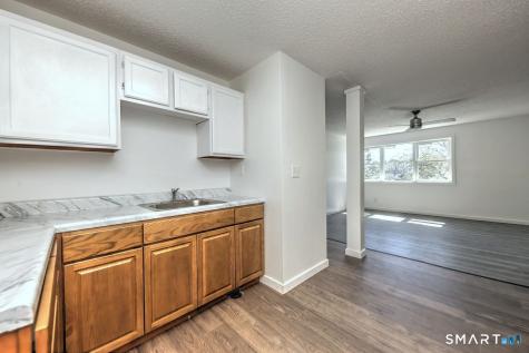 4 Oak Street Derby CT 06418