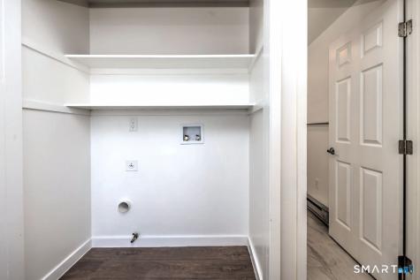 4 Oak Street Derby CT 06418