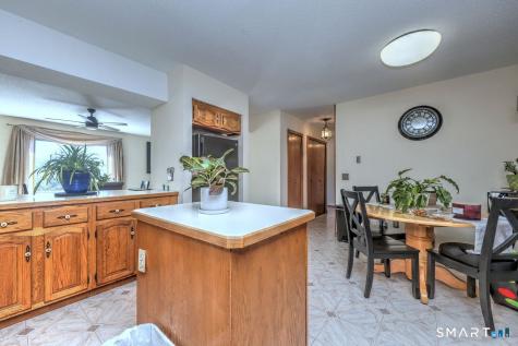 4 Oak Street Derby CT 06418