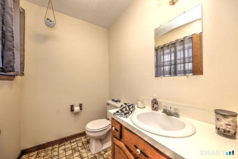 4 Oak Street Derby CT 06418