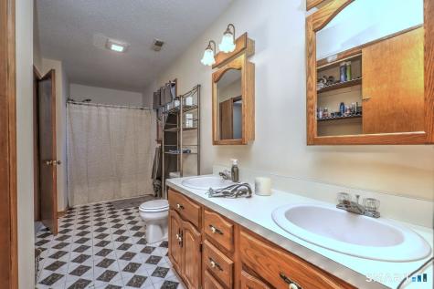 4 Oak Street Derby CT 06418