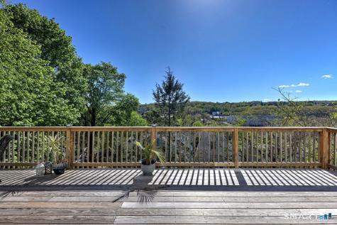 4 Oak Street Derby CT 06418