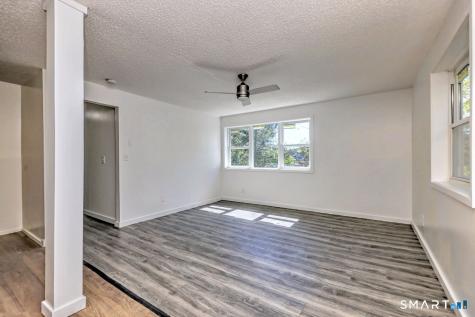4 Oak Street Derby CT 06418